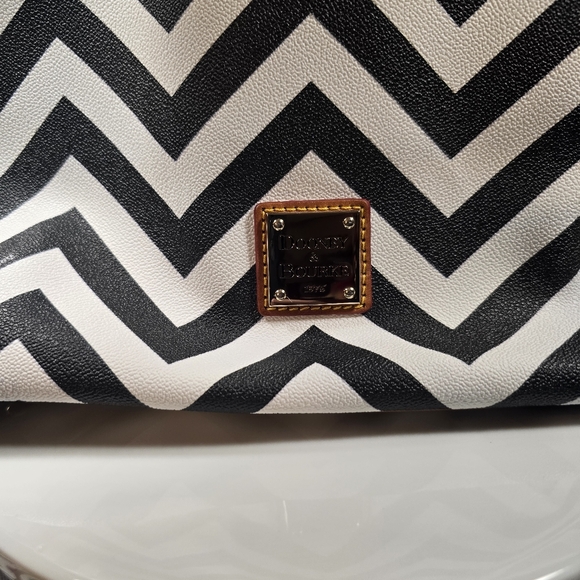 Dooney & Bourke  leather tote - Picture 9 of 16